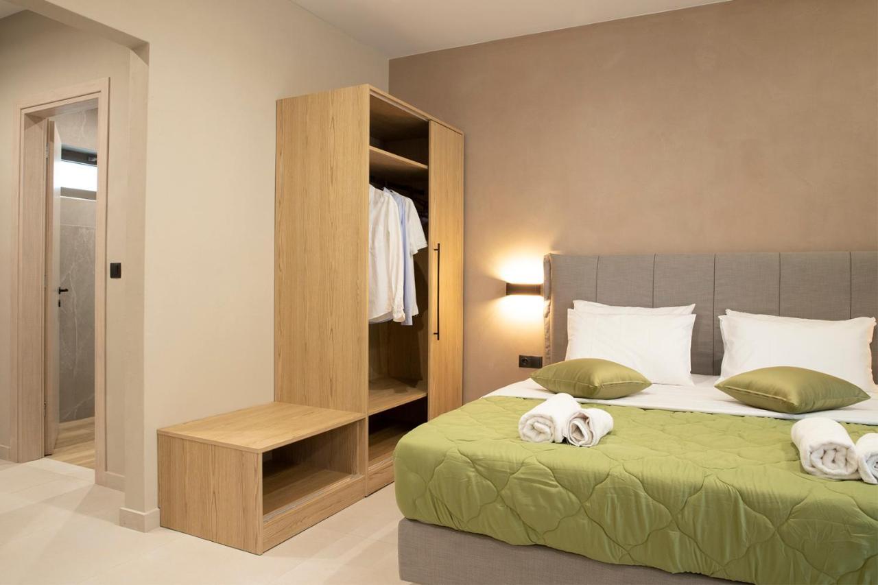 Olympus Suites ปาราเลีย ปันตาเลโมนอส ภายนอก รูปภาพ