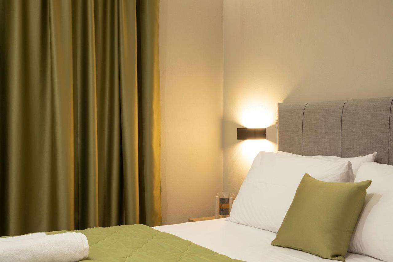 Olympus Suites ปาราเลีย ปันตาเลโมนอส ภายนอก รูปภาพ