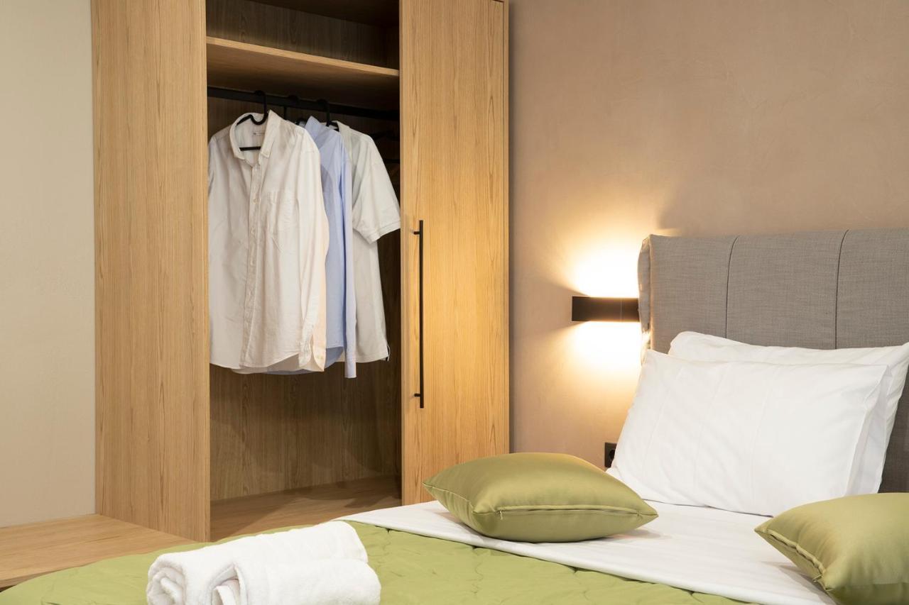 Olympus Suites ปาราเลีย ปันตาเลโมนอส ภายนอก รูปภาพ
