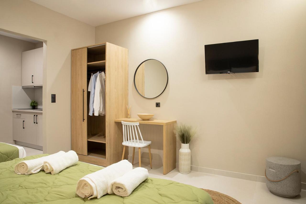 Olympus Suites ปาราเลีย ปันตาเลโมนอส ภายนอก รูปภาพ