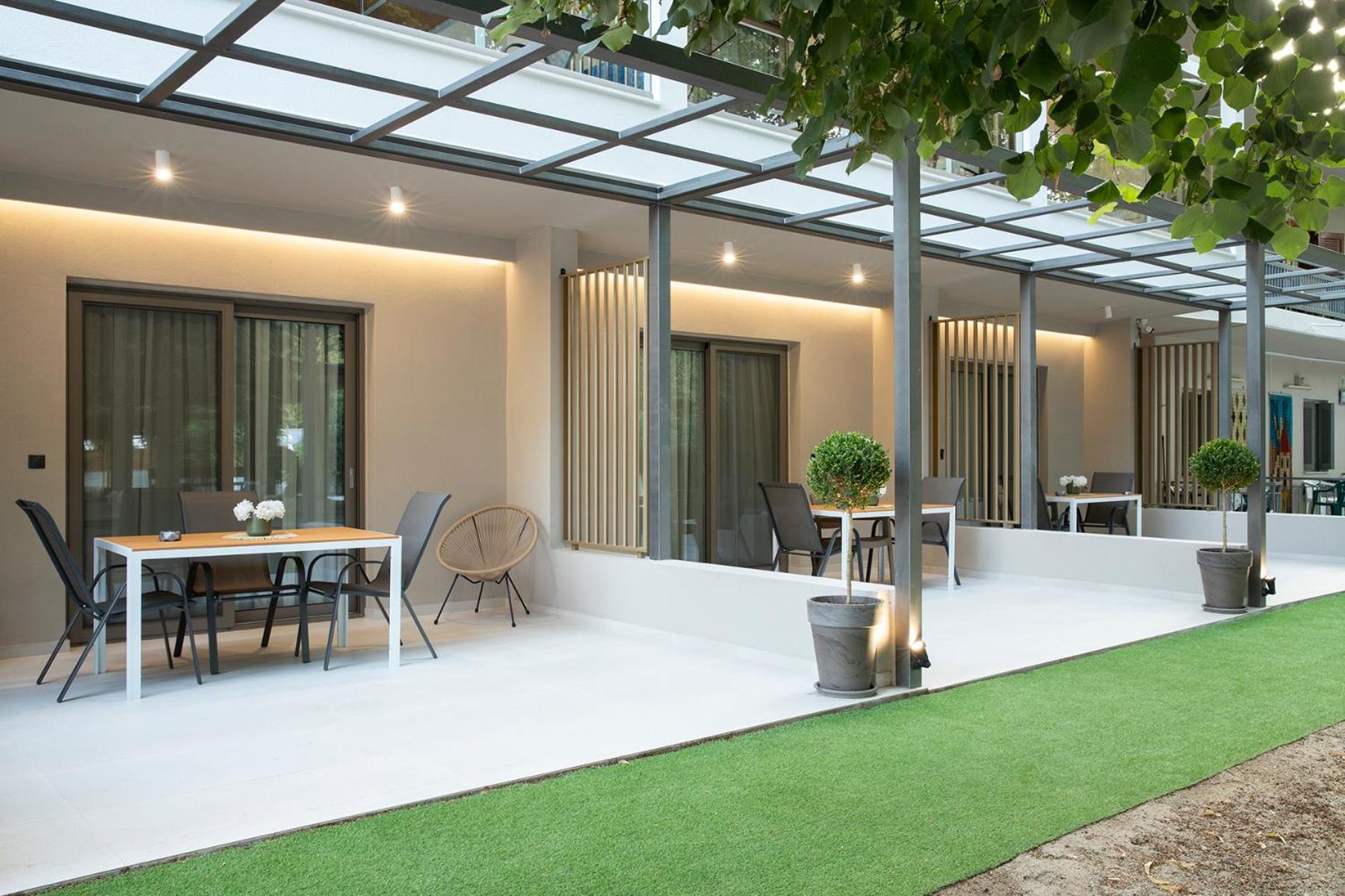 Olympus Suites ปาราเลีย ปันตาเลโมนอส ภายนอก รูปภาพ